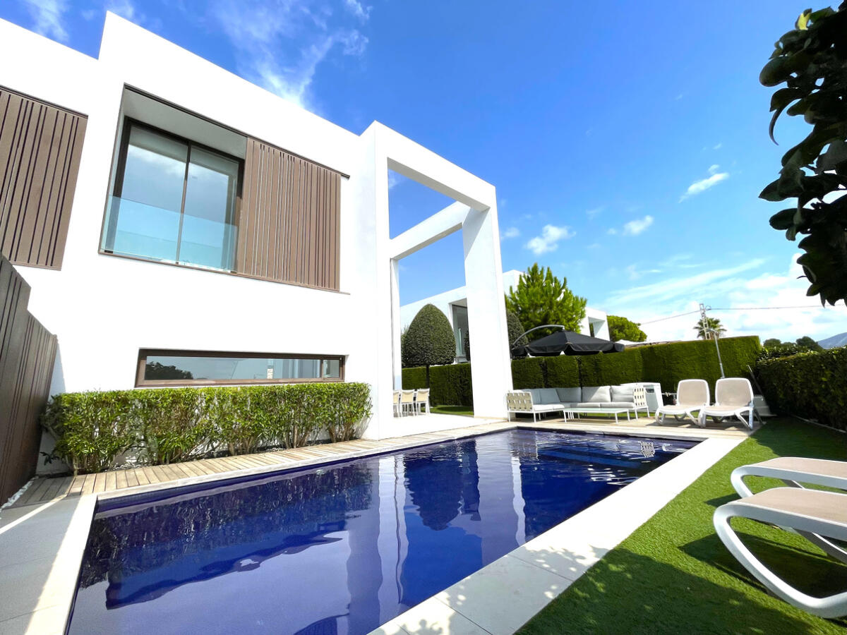 Villa 4 Bedrooms for sale in Moraira