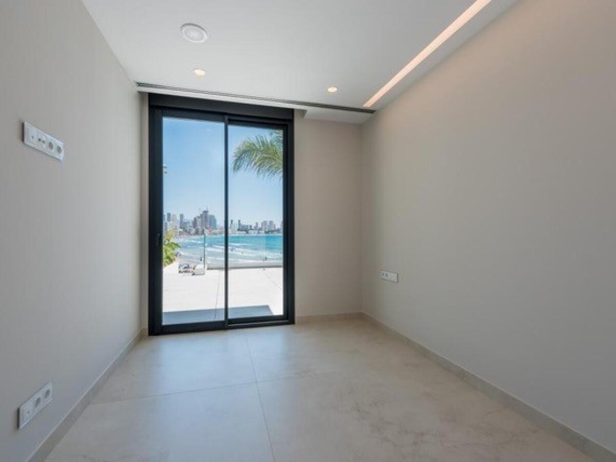 Apartment 3 Bedrooms for sale in Benidorm Poniente Beach