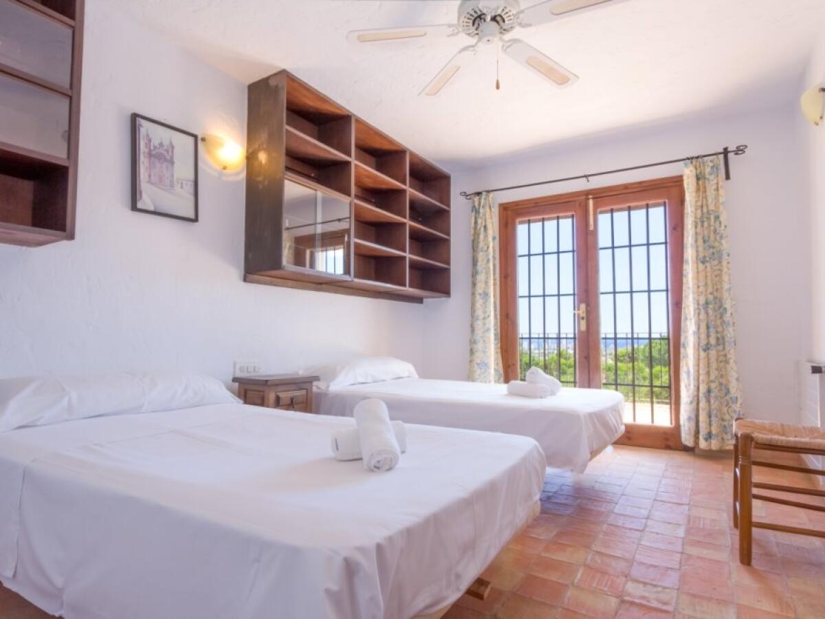 Villa 4 Bedrooms for sale in Calpe Carrio