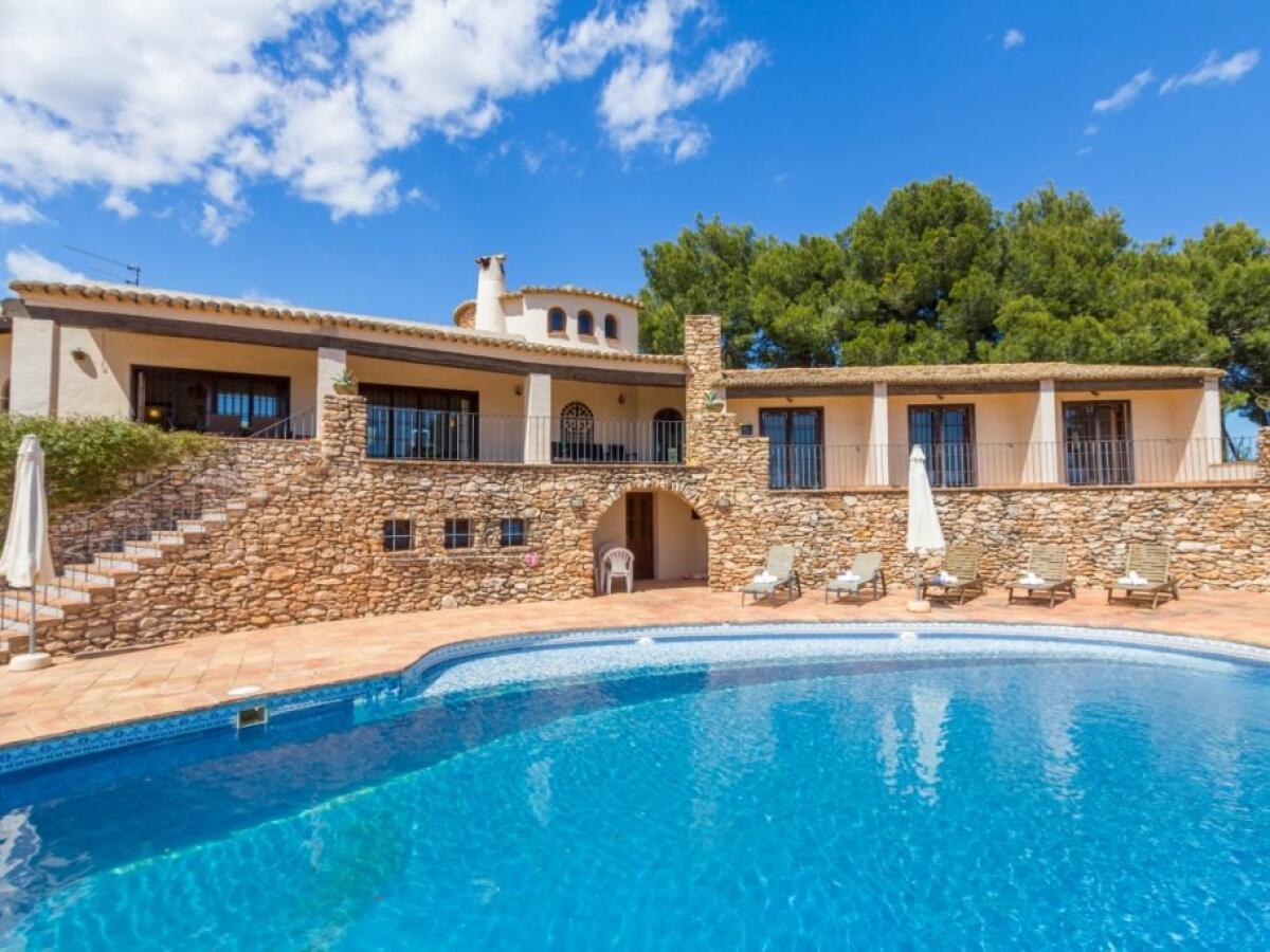 Villa 4 Bedrooms for sale in Calpe Carrio