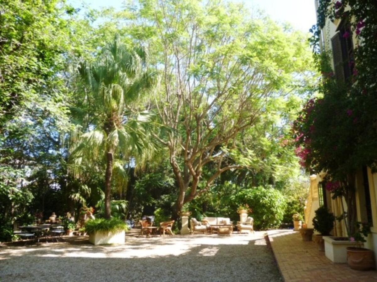 Villa 8 Bedrooms for sale in Denia