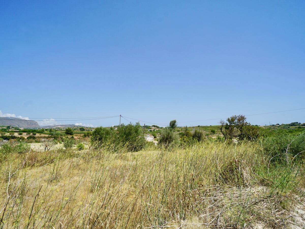 Plot for sale in Benissa