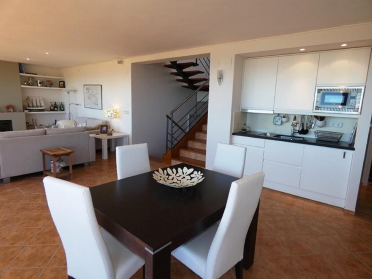 Apartment 4 Bedrooms for sale in Denia