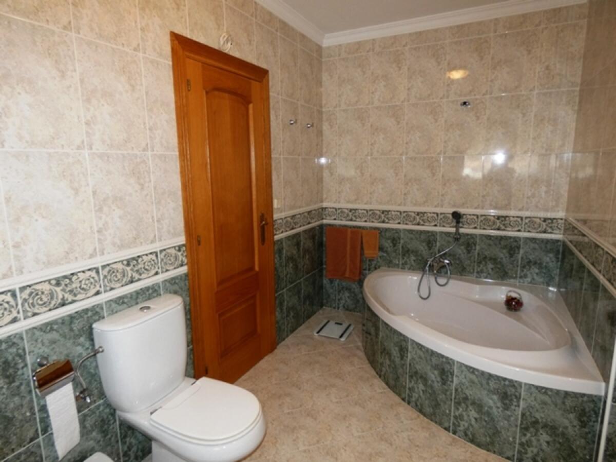 Villa 5 Bedrooms for sale in Denia