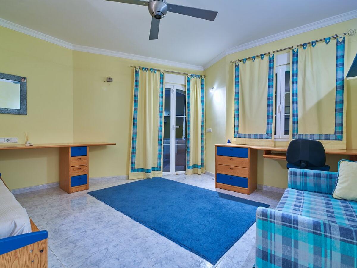 Villa 7 Bedrooms for sale in Javea