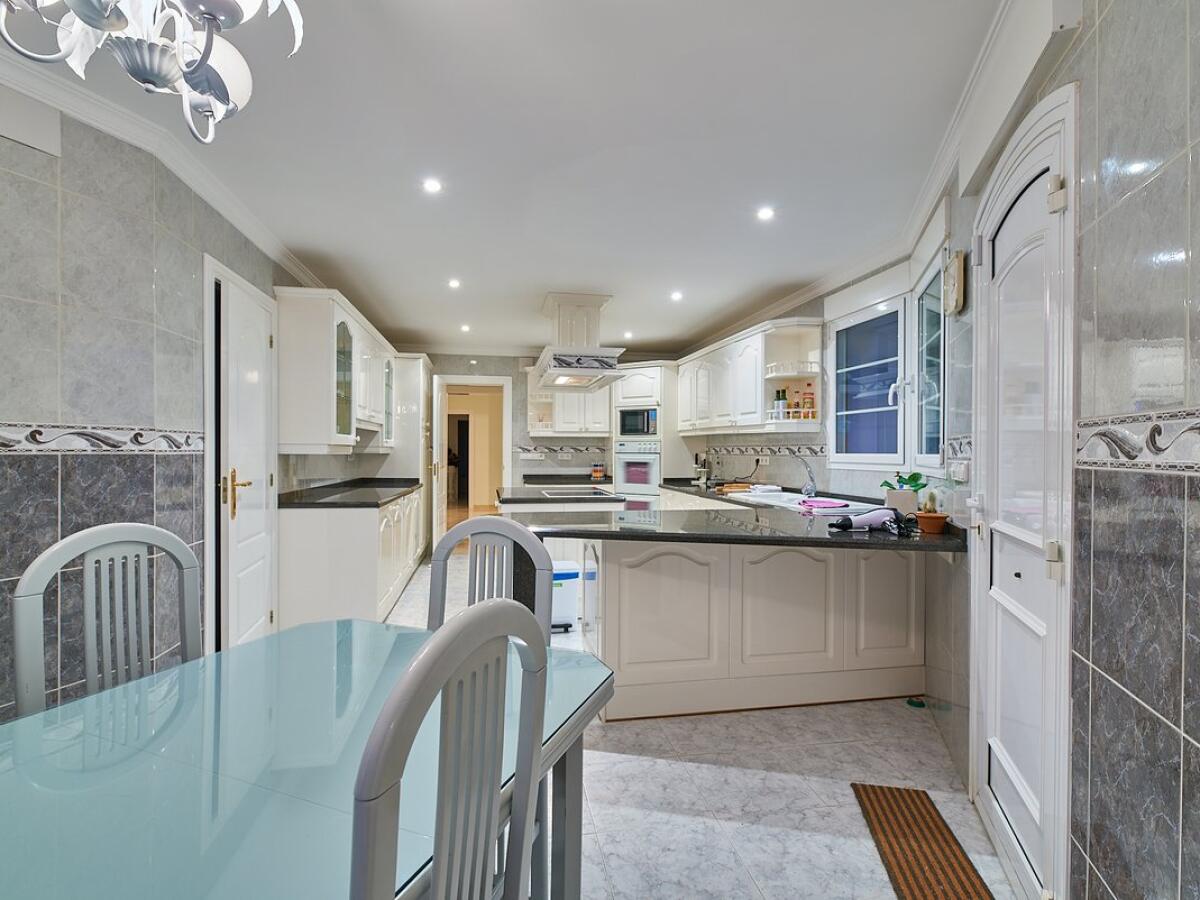 Villa 7 Bedrooms for sale in Javea