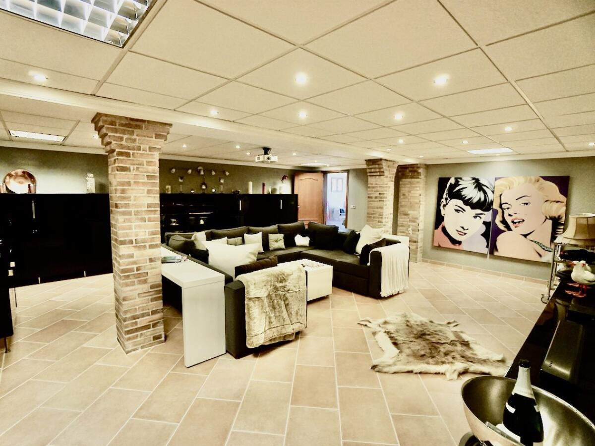 Finca 5 Bedrooms for sale in Benissa