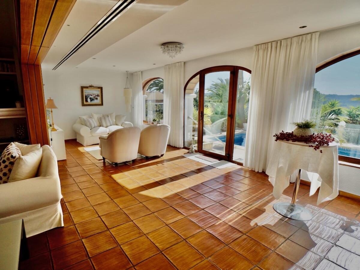 Finca 5 Bedrooms for sale in Benissa