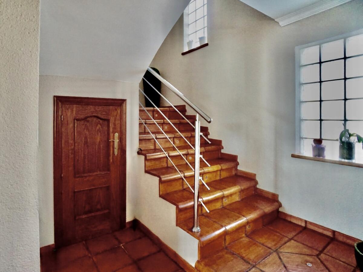 Finca 5 Bedrooms for sale in Benissa
