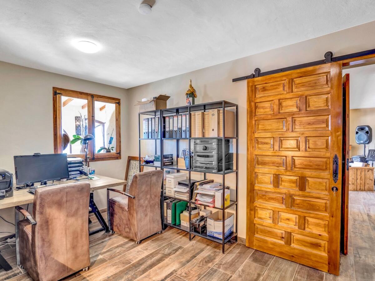 Finca 7 Bedrooms for sale in Benissa Partida Llenes