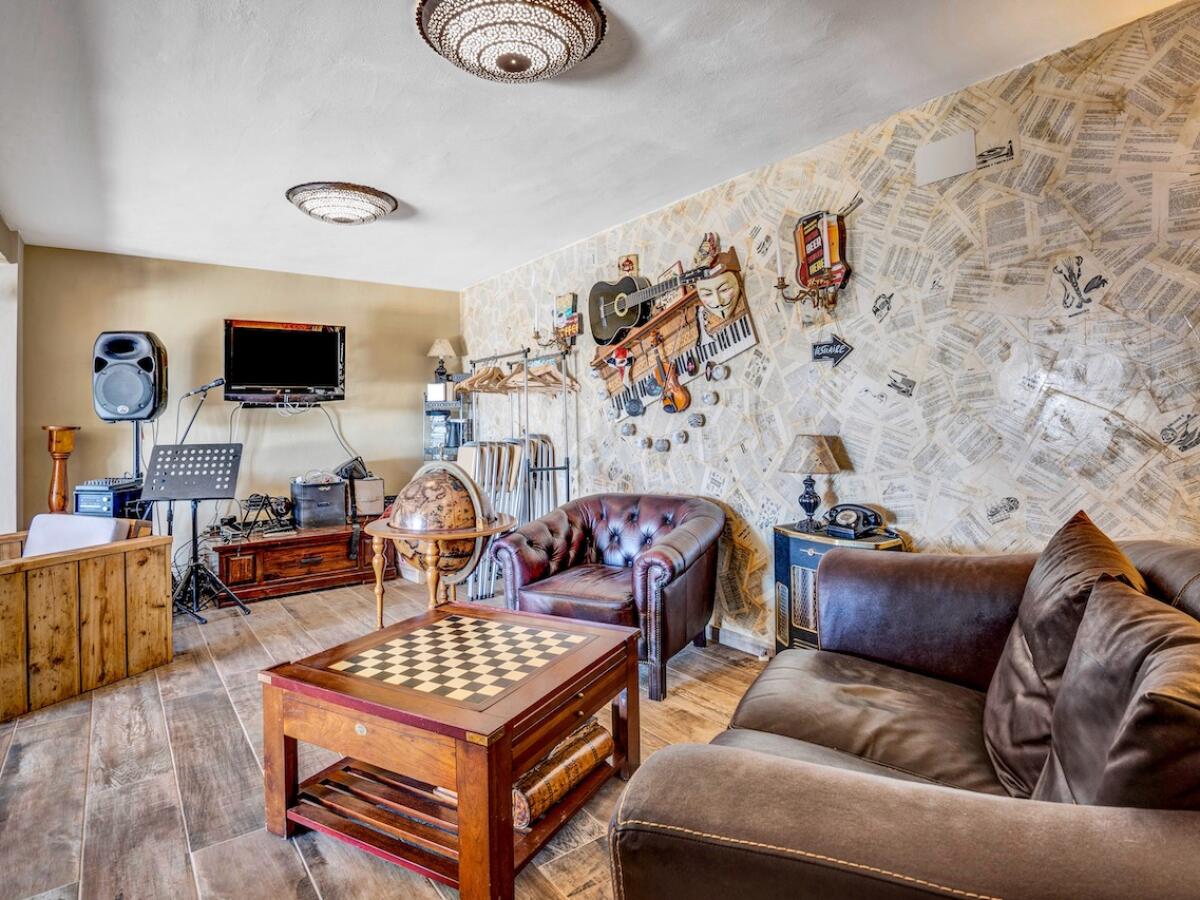 Finca 7 Bedrooms for sale in Benissa Partida Llenes