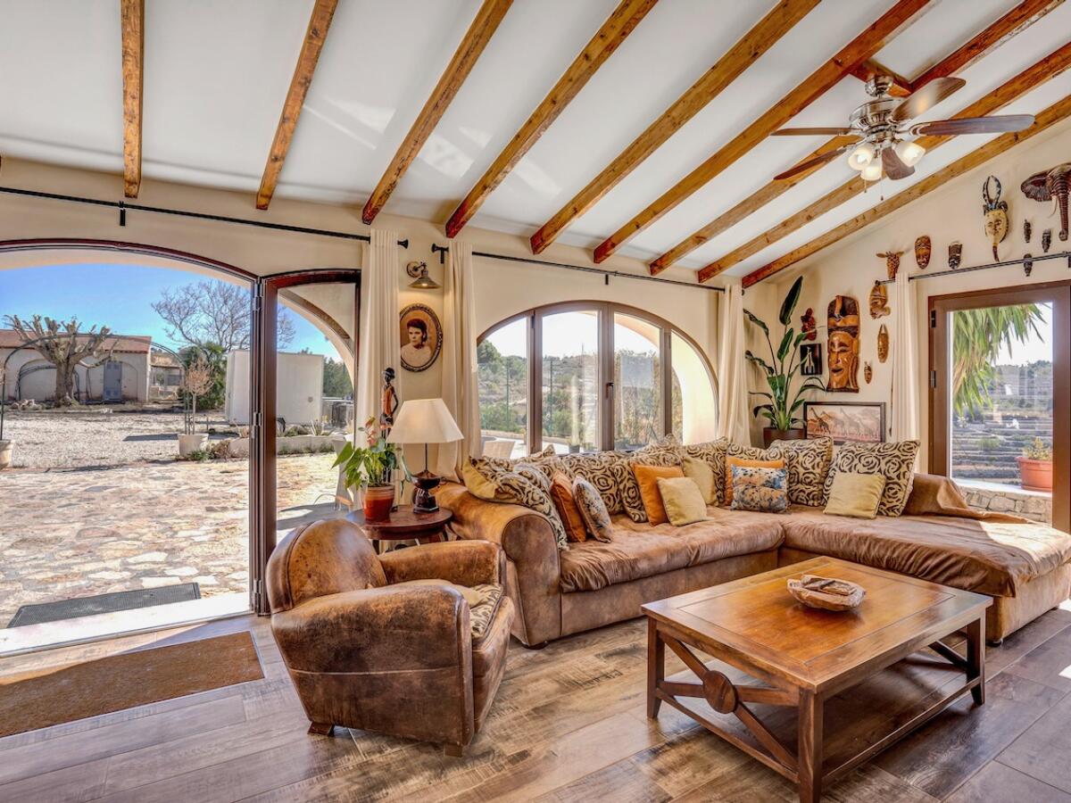 Finca 7 Bedrooms for sale in Benissa Partida Llenes