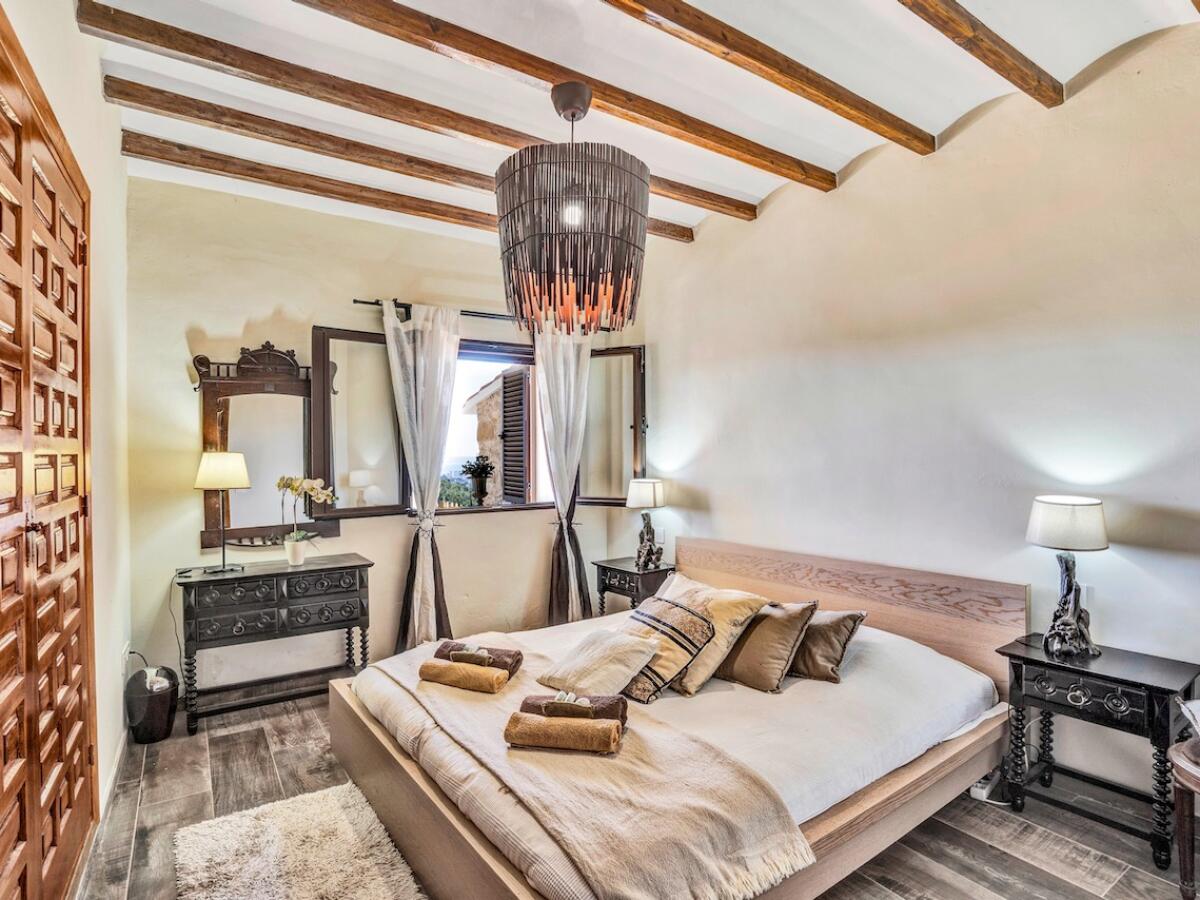 Finca 7 Bedrooms for sale in Benissa Partida Llenes