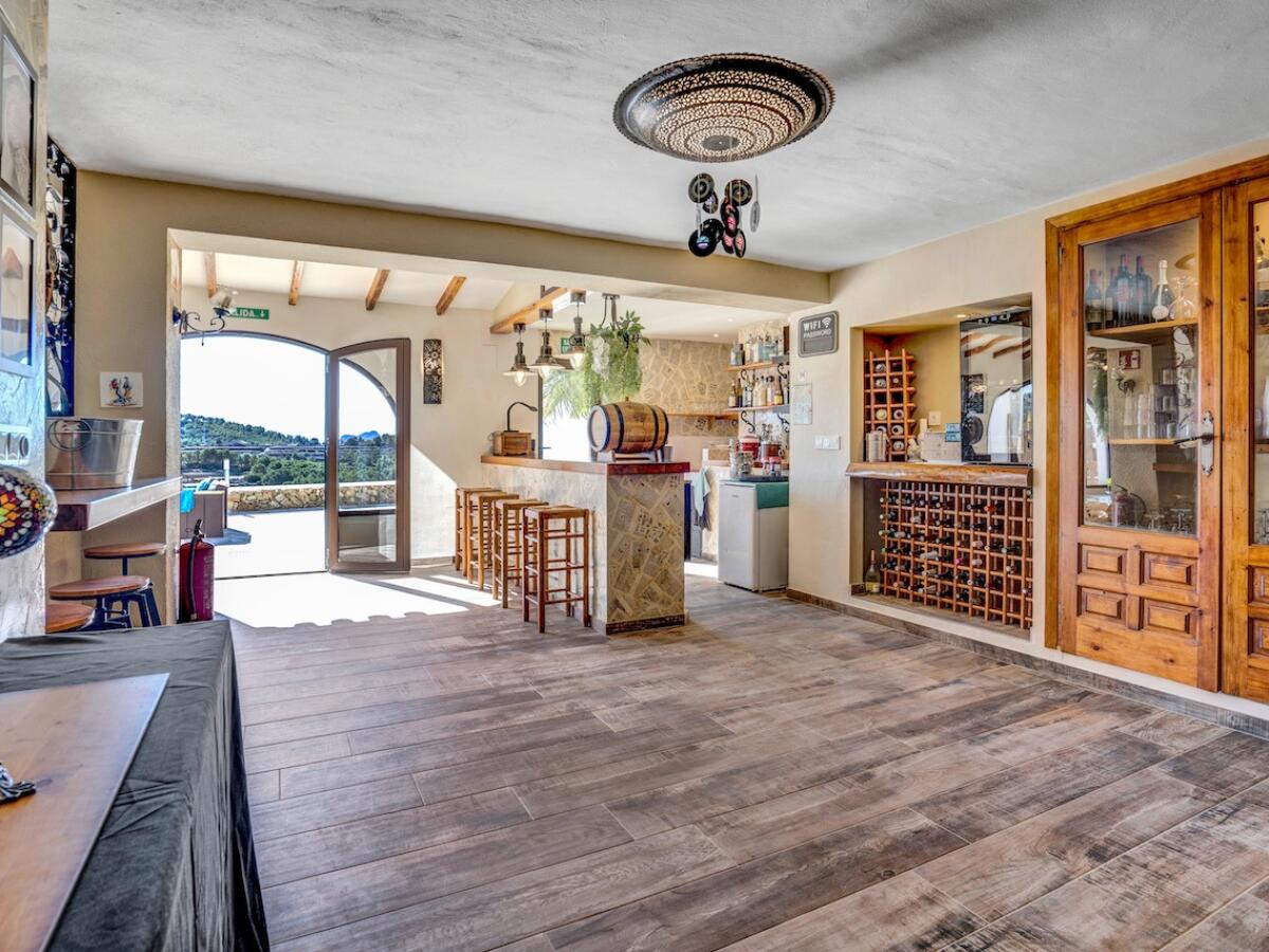 Finca 7 Bedrooms for sale in Benissa Partida Llenes