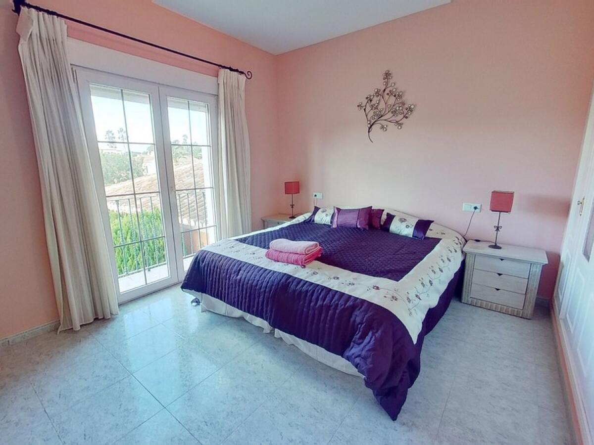 Villa 7 Bedrooms for sale in Javea