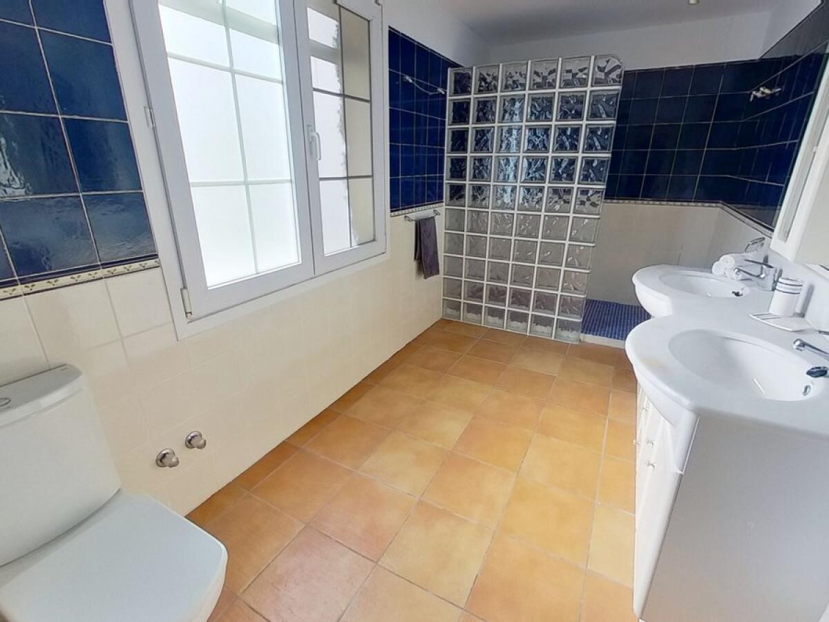 Villa 7 Bedrooms for sale in Javea