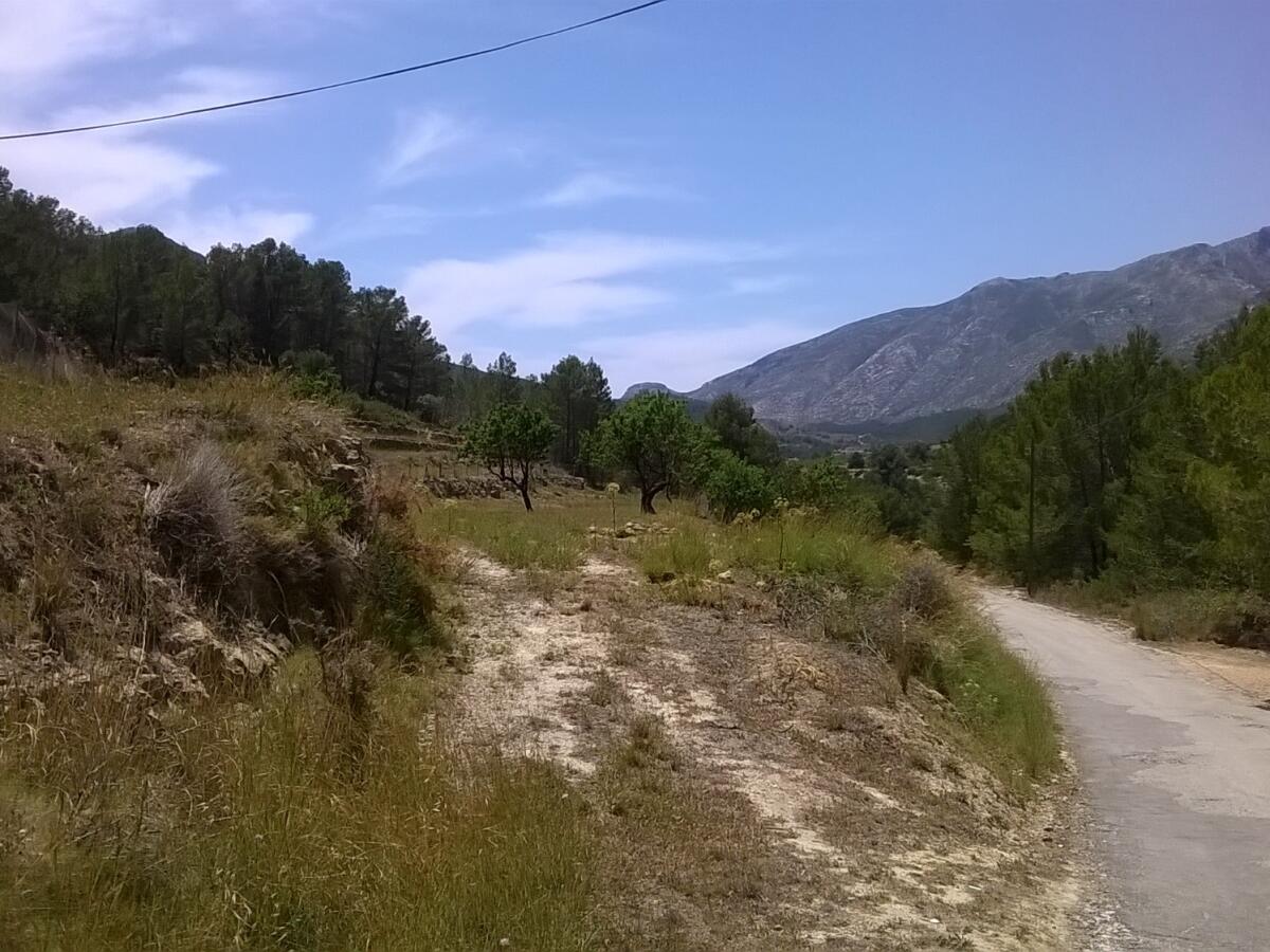 Plot for sale in Benissa
