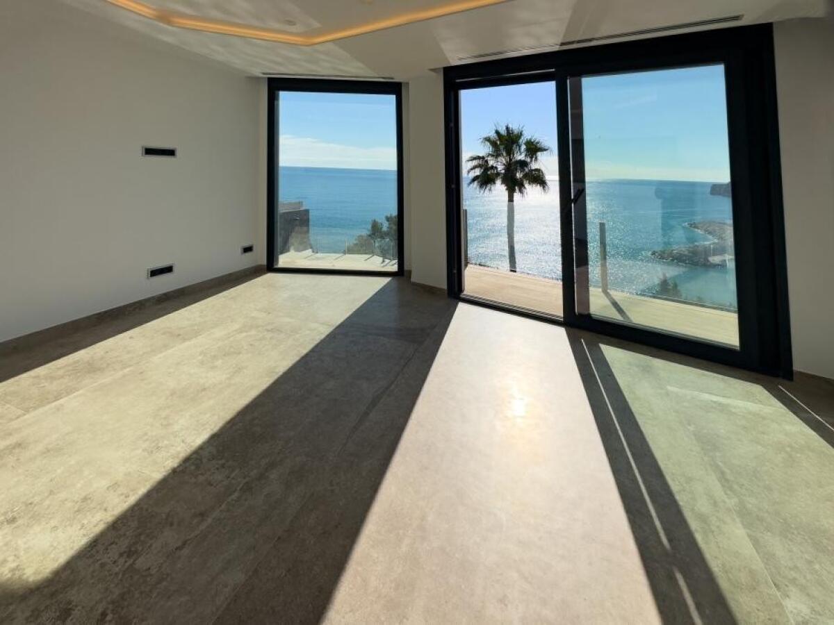 Villa 4 Bedrooms for sale in Calpe